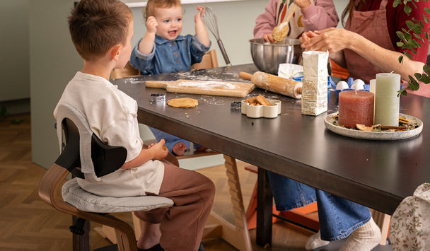 Stokke® Nomi® Chair Walnut Black