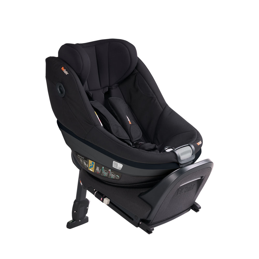 BeSafe Beyond2 Toddler Car Seat and ISOFIX Base Bundle