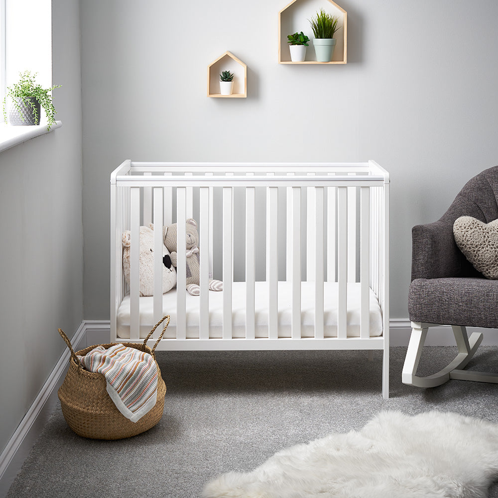 Obaby Bantam Space Saver Cot & Fibre Mattress