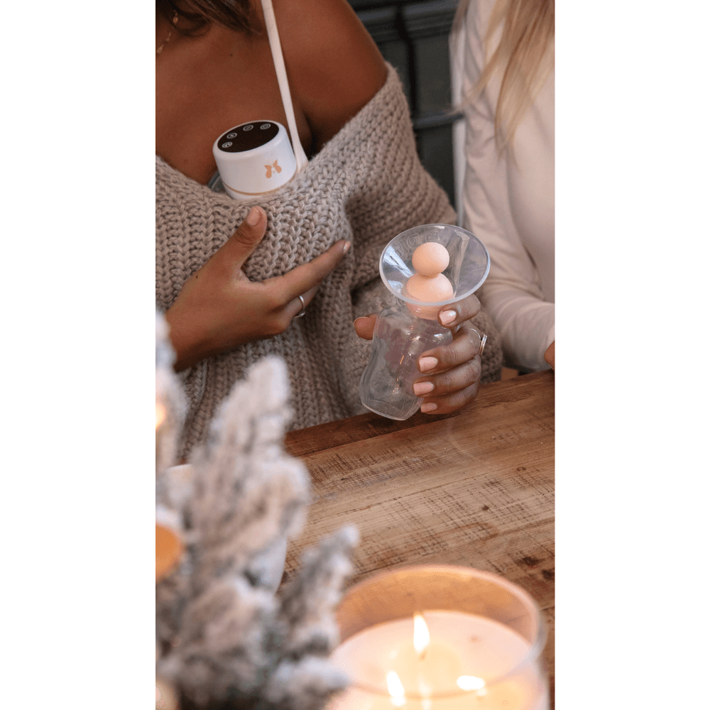 Fraupow Silicone Manual Breast Pump and Milk Collector