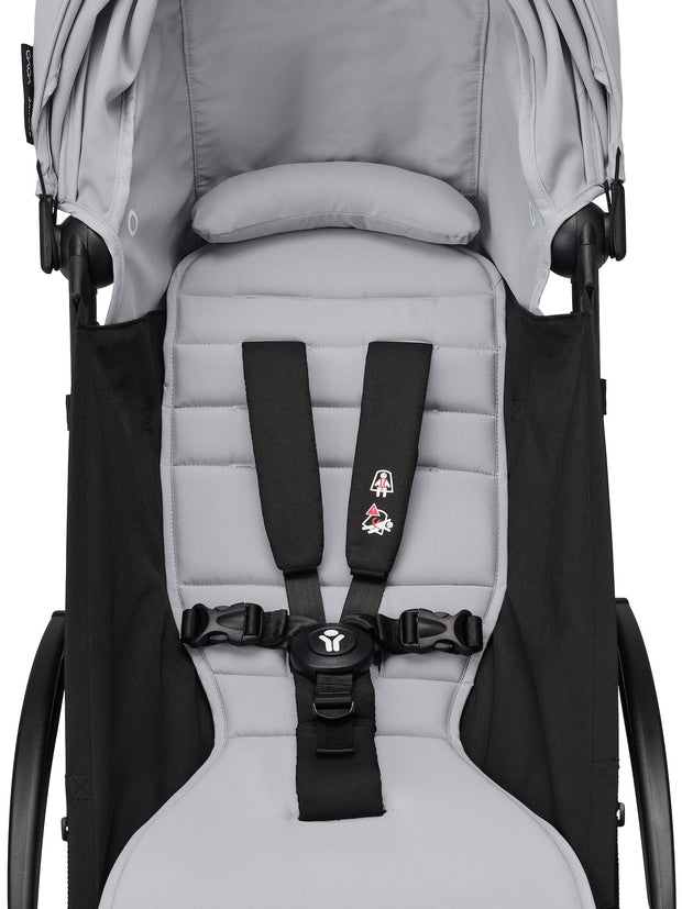 Stokke® YOYO³ stroller with newborn to toddler White/Stone