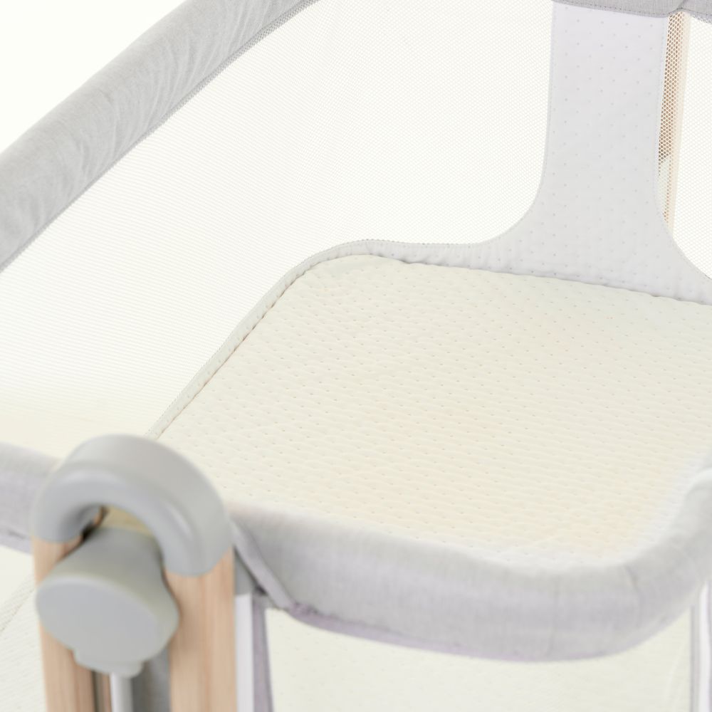 Obaby Cloud Bedside Crib