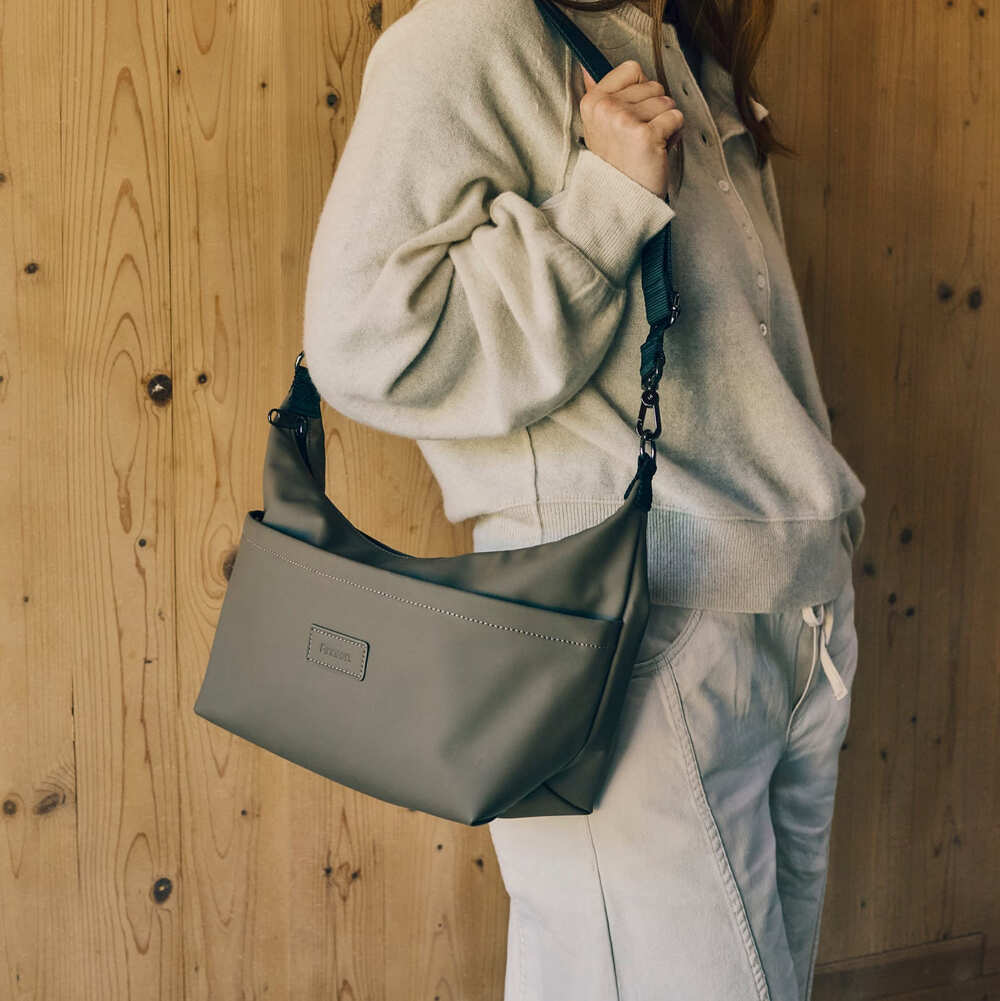 Finnsøn Fia Oversized Sling Stroller Organiser (With Stroller Clips)