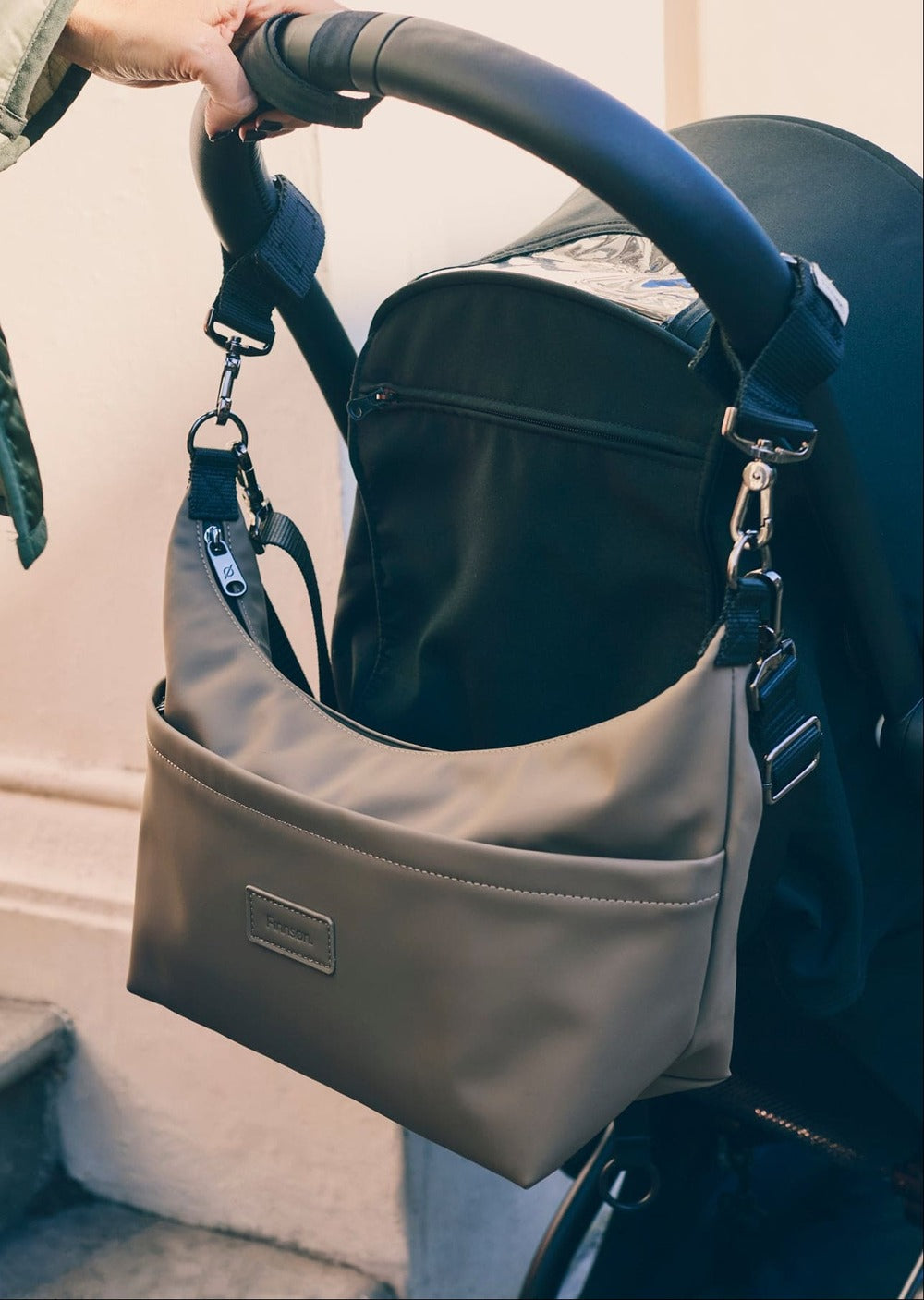 Finnsøn Fia Oversized Sling Stroller Organiser (With Stroller Clips)