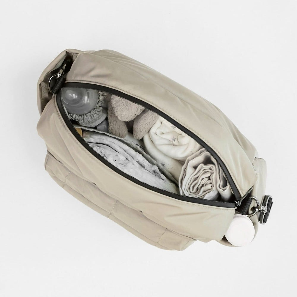 Finnsøn Freya Eco Oversized Stroller Organiser / Compact Changing Bag (with Stroller Clips)
