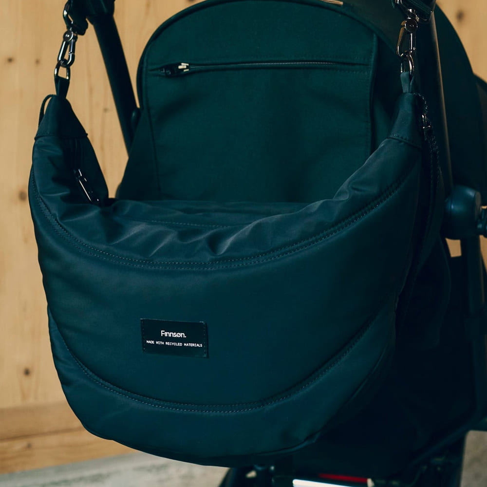 Finnsøn Osma Eco Sling Changing Bag (with Stroller Clips)