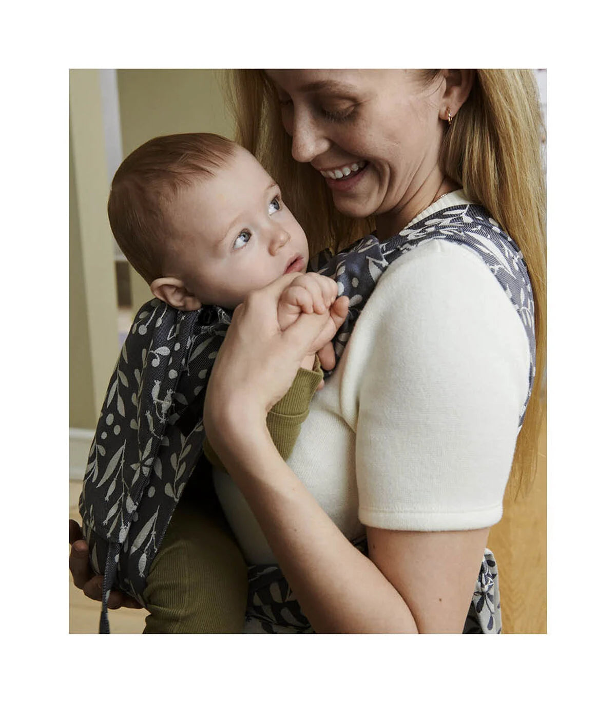 Stokke®  Limas™ Carrier Plus Floral Gold OCS