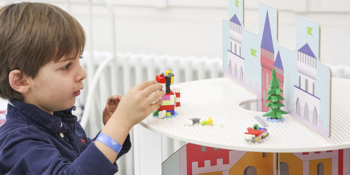 Stokke™ MuTable™ Scenarios  Bricks Tower V1