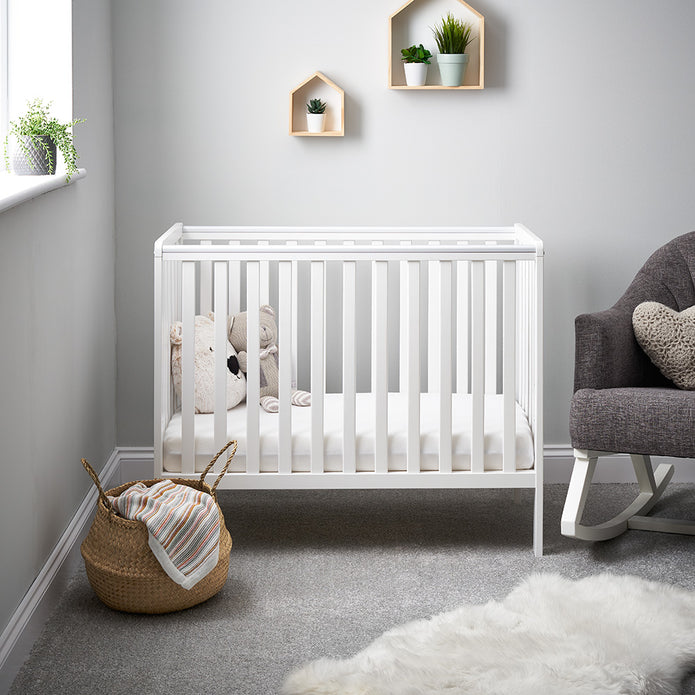 Obaby Bantam Space Saver Cot