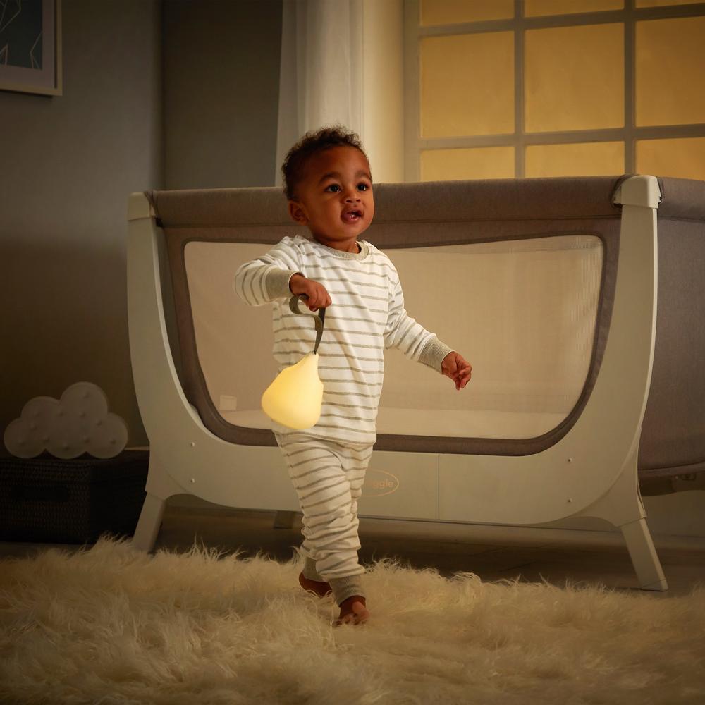 Shnuggle Moonlight Nightlight for Soothing Sleep