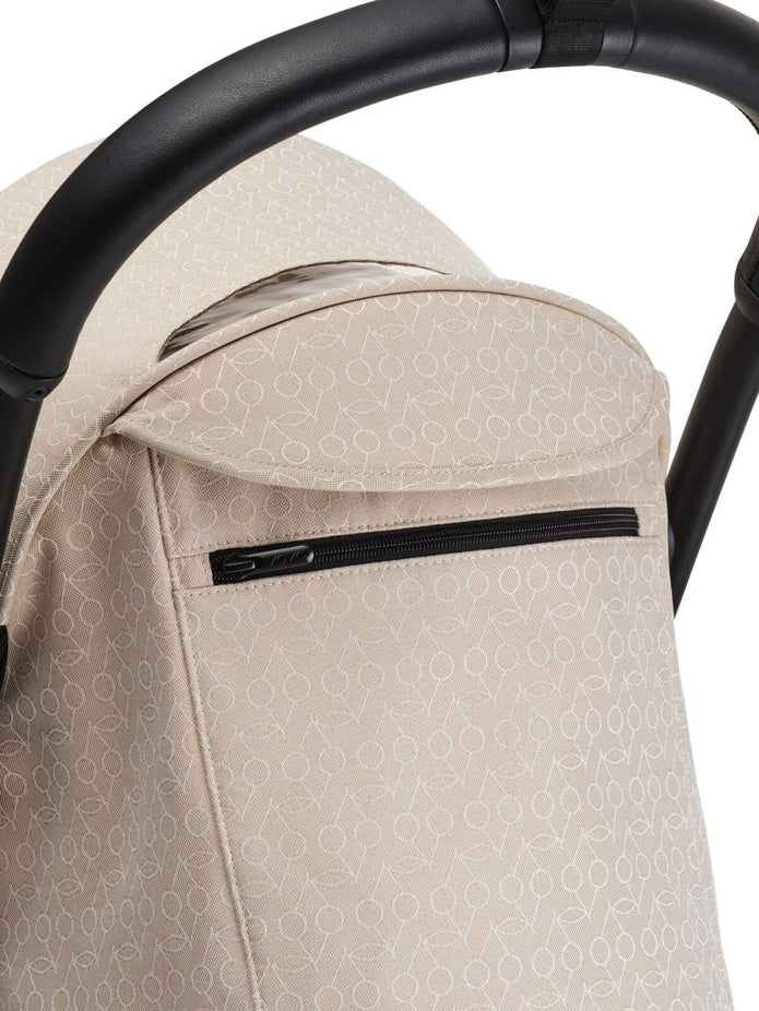 Stokke® YOYO³ stroller from 6 months Black/Bonpoint