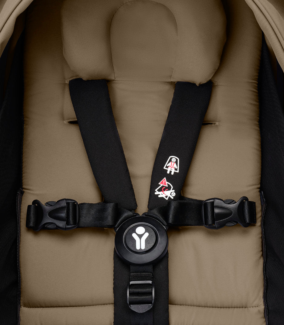 Stokke® YOYO³ stroller with newborn to toddler Black/Toffee