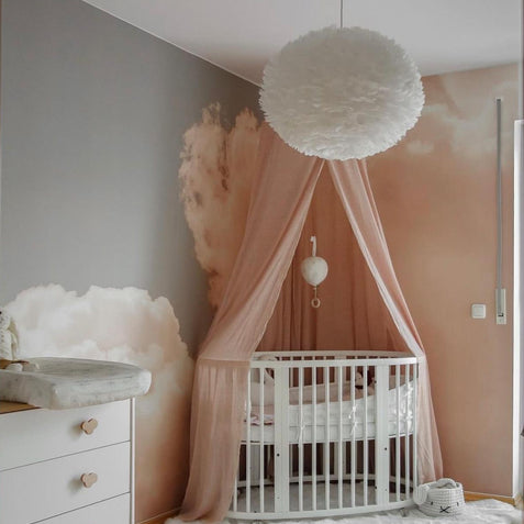 Stokke_Sleppi_white_bed_for_a_girl in pink with clouds
