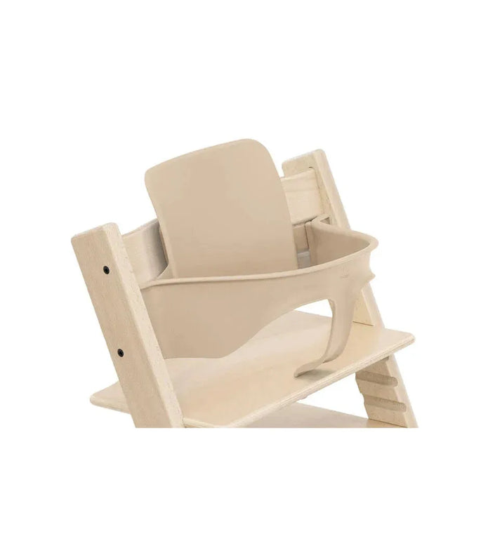 Tripp Trapp High Chair Bundle with Tripp Trapp Newborn Set in Oak Wood