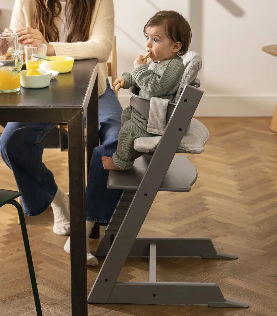 Tripp Trapp High Chair Bundle with Tripp Trapp Newborn Set in Oak Wood