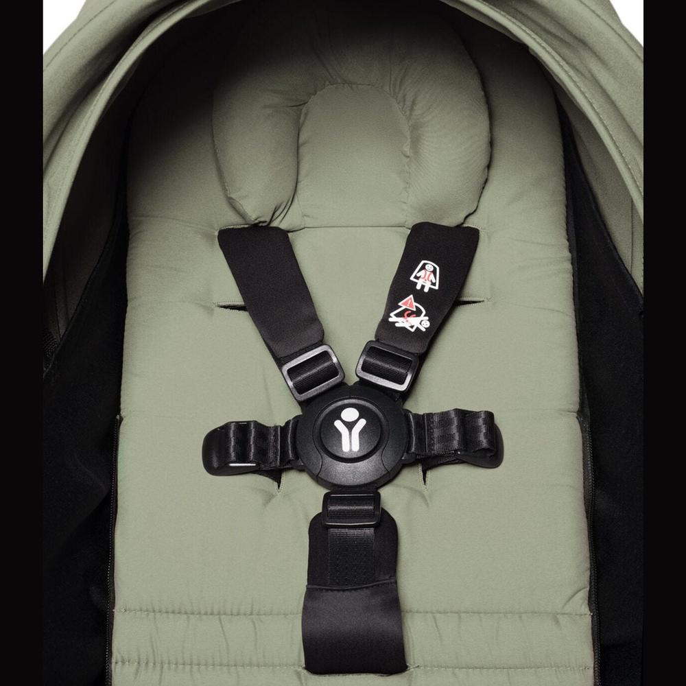 Stokke® YOYO³ stroller with newborn pack